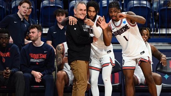 Dambrot wins 500th game, receives congratulations from LeBron taken in Altoona, Pa. (Duquesne)